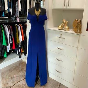 Bcbgmaxazria Amalie off the shoulders gown